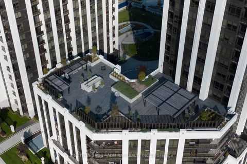 Photo 18 at 216 - 9075 Jane Street, Concord, Vaughan