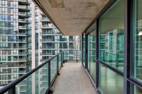 Photo 9 at 1604 - 33 Bay Street, Waterfront Communities C1, Toronto