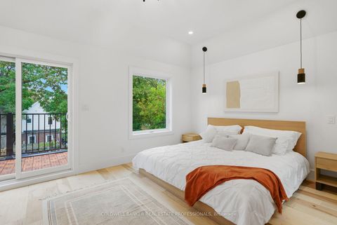 Photo 12 at 65 Frater Avenue, East York, Toronto