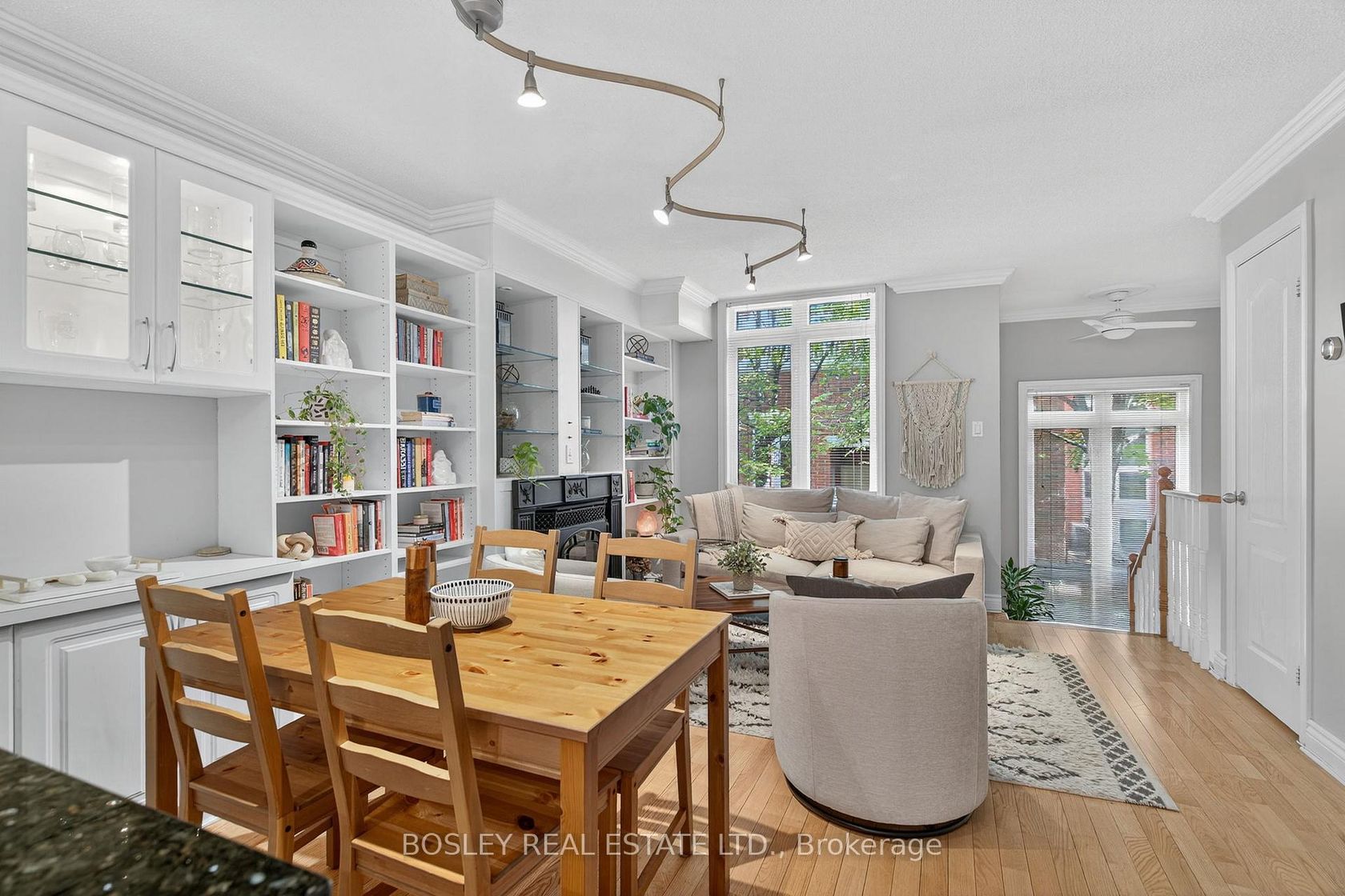 2212 - 12 Sudbury Street, Niagara, Toronto 