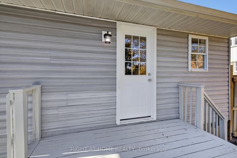 Photo 7 at 11 Newton Street, Wellington, Barrie