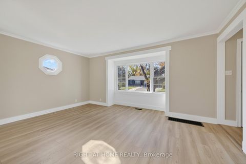 Photo 15 at 11 Newton Street, Wellington, Barrie