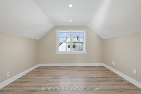 Photo 28 at 11 Newton Street, Wellington, Barrie