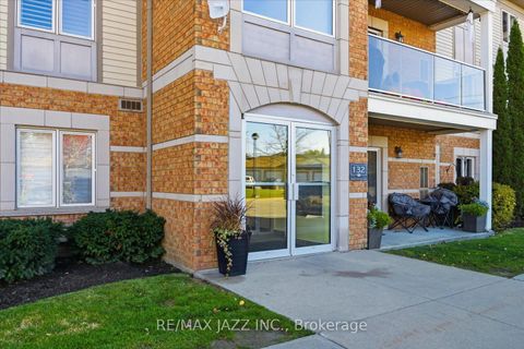 Photo 2 at 310 - 132 Aspen Springs Drive, Bowmanville, Clarington