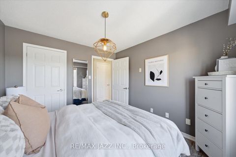 Photo 22 at 310 - 132 Aspen Springs Drive, Bowmanville, Clarington