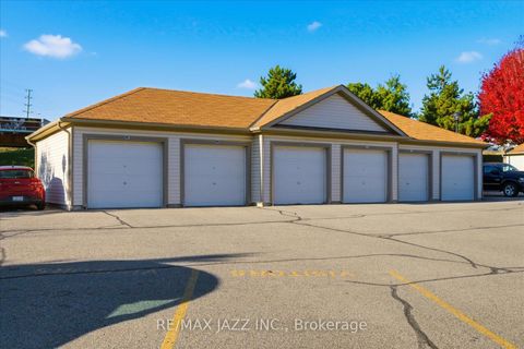 Photo 33 at 310 - 132 Aspen Springs Drive, Bowmanville, Clarington