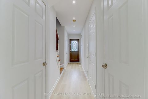 Photo 2 at 135 Kelso Crescent, Maple, Vaughan