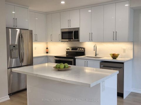 Photo 8 at 135 Kelso Crescent, Maple, Vaughan