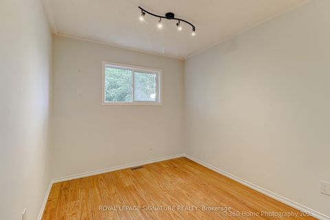 Photo 24 at 135 Kelso Crescent, Maple, Vaughan