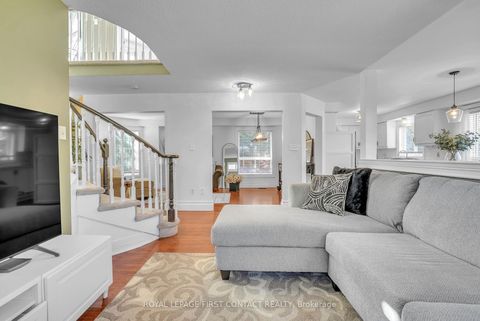 Photo 5 at 1328 Vincent Crescent, Alcona, Innisfil