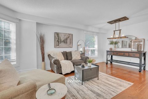 Photo 10 at 1328 Vincent Crescent, Alcona, Innisfil