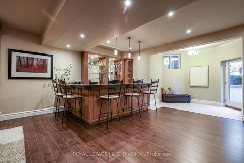 Photo 34 at 82 Munro Boulevard, Windfields, Toronto