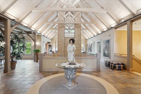 Photo 7 at 6 Country Heights Drive, Rural Richmond Hill, Richmond Hill