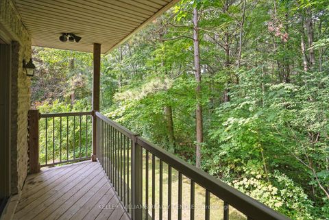 Photo 23 at 6 Country Heights Drive, Rural Richmond Hill, Richmond Hill