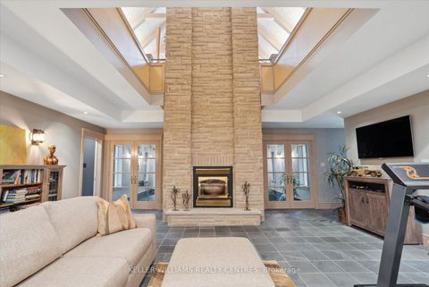 Photo 28 at 6 Country Heights Drive, Rural Richmond Hill, Richmond Hill