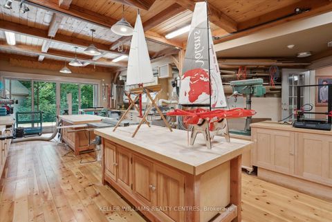 Photo 40 at 6 Country Heights Drive, Rural Richmond Hill, Richmond Hill