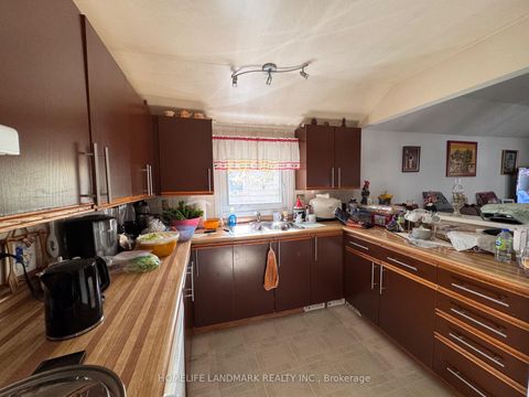 Photo 24 at 7 Windal Avenue, Weston, Toronto