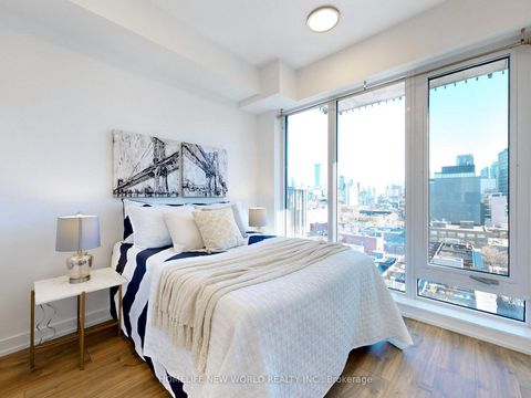 Photo 9 at LPH03 - 2 Augusta Avenue, Waterfront Communities C1, Toronto