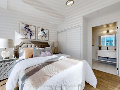 Photo 11 at LPH03 - 2 Augusta Avenue, Waterfront Communities C1, Toronto