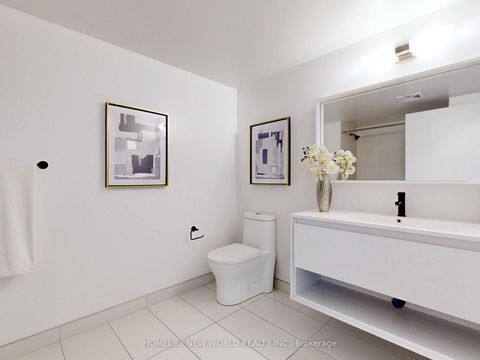 Photo 15 at LPH03 - 2 Augusta Avenue, Waterfront Communities C1, Toronto