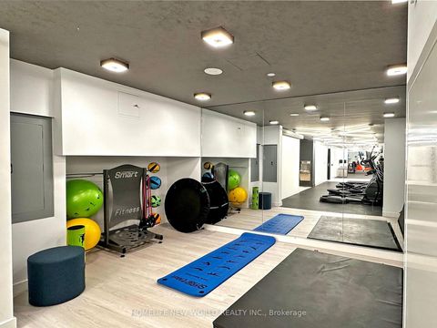 Photo 23 at LPH03 - 2 Augusta Avenue, Waterfront Communities C1, Toronto