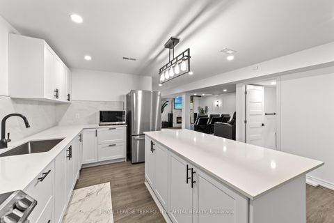 Photo 35 at 144 Pine Hill Crescent, Aurora Estates, Aurora