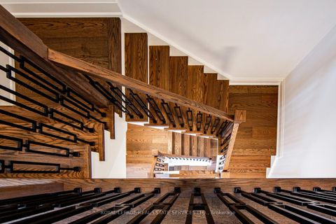 Photo 28 at 27 Poplar Crescent, Aurora Highlands, Aurora