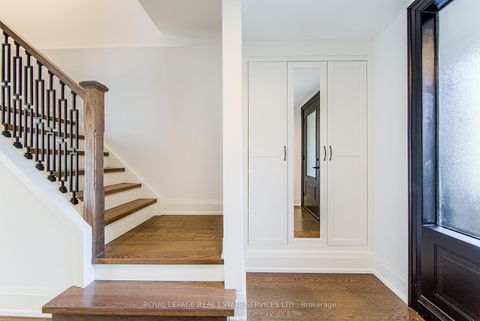 Photo 29 at 27 Poplar Crescent, Aurora Highlands, Aurora