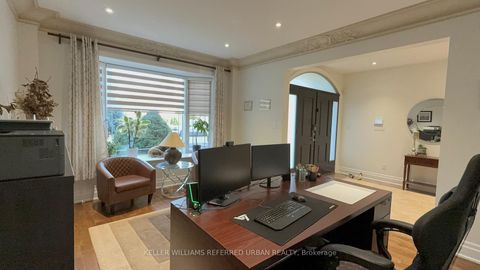 Photo 14 at 72 Laurel Avenue, City Centre West, Toronto