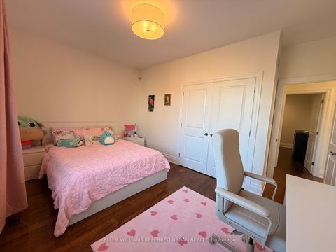 Photo 15 at 72 Laurel Avenue, City Centre West, Toronto