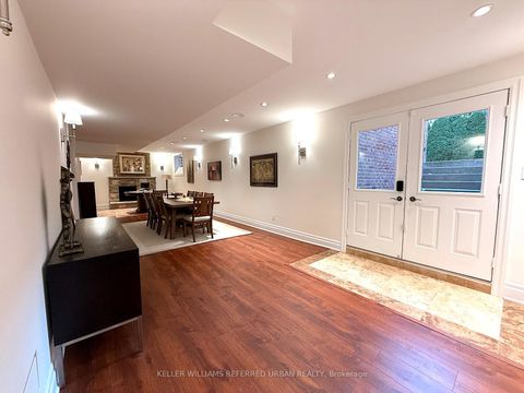 Photo 30 at 72 Laurel Avenue, City Centre West, Toronto