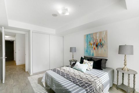 Photo 16 at 527 - 25 Lower Simcoe Street, Waterfront Communities C1, Toronto