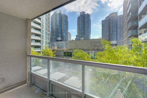 Photo 19 at 527 - 25 Lower Simcoe Street, Waterfront Communities C1, Toronto