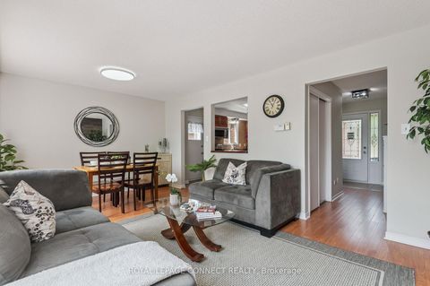 Photo 16 at 22 Crawford Rose Drive, Aurora Heights, Aurora