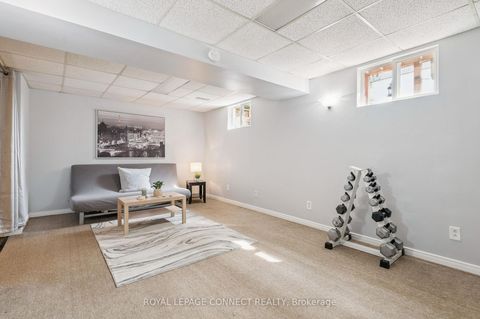 Photo 31 at 22 Crawford Rose Drive, Aurora Heights, Aurora