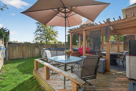 Photo 37 at 22 Crawford Rose Drive, Aurora Heights, Aurora