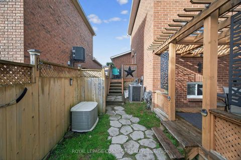 Photo 43 at 22 Crawford Rose Drive, Aurora Heights, Aurora