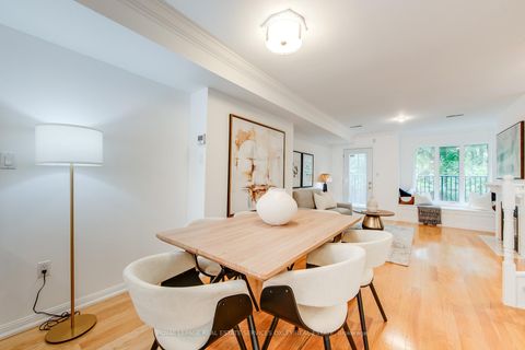 Photo 8 at 15 - 151 Merton Street, Mount Pleasant West, Toronto