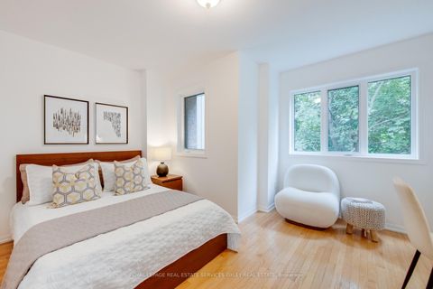 Photo 20 at 15 - 151 Merton Street, Mount Pleasant West, Toronto