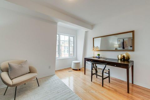Photo 31 at 15 - 151 Merton Street, Mount Pleasant West, Toronto