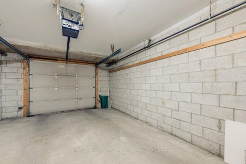 Photo 41 at 15 - 151 Merton Street, Mount Pleasant West, Toronto