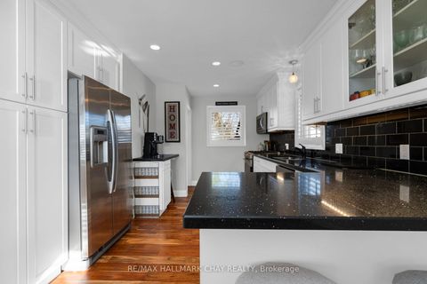 Photo 9 at 15 Bothwell Crescent, Wellington, Barrie