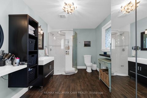 Photo 15 at 15 Bothwell Crescent, Wellington, Barrie