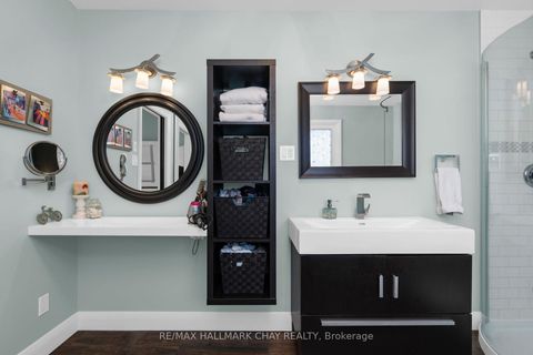 Photo 16 at 15 Bothwell Crescent, Wellington, Barrie