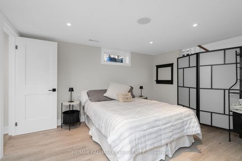 Photo 28 at 15 Bothwell Crescent, Wellington, Barrie