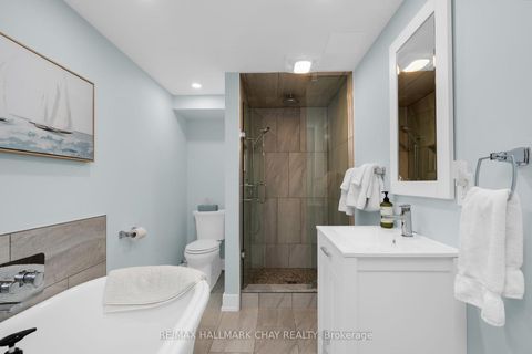 Photo 29 at 15 Bothwell Crescent, Wellington, Barrie