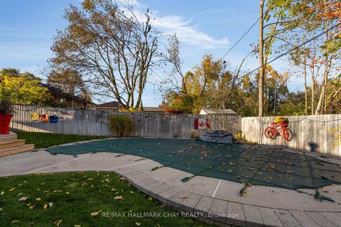 Photo 42 at 15 Bothwell Crescent, Wellington, Barrie