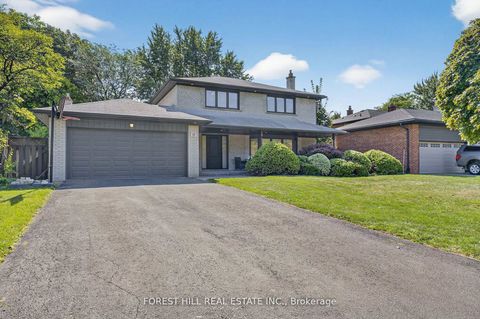 Photo 1 at 37 Cherry Post Crescent, Markland Wood, Toronto