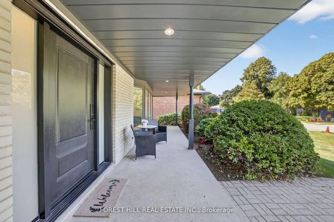 Photo 2 at 37 Cherry Post Crescent, Markland Wood, Toronto