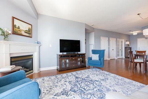 Photo 13 at 902 - 2 Toronto Street, City Centre, Barrie